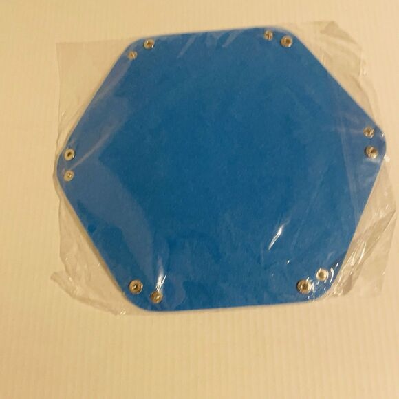 Gaming Hexagon Dice/Miscellaneous Tray Blue Faux Suede Rolling Arena RPG D&D - Picture 4 of 7